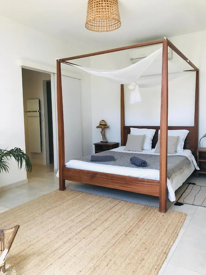 Ferme St Pierre 2 Suites Avec Repas, Piscine, Clim, Cheminee Ou Baignoire Spa Chabeuil 0*,